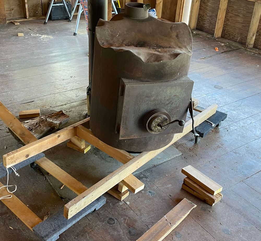 fireplace sculpture at harmony hollow