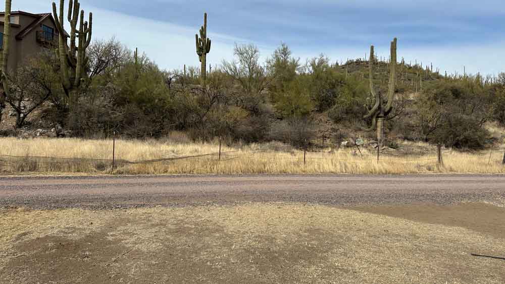 image of old fencing at harmony hollow